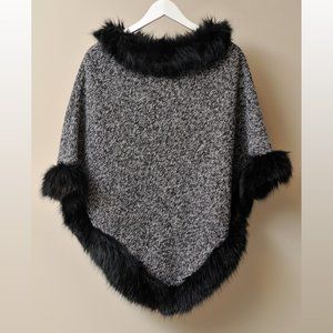 Warm Faux Fur Trim Poncho - Soft Lined - Women's One Size